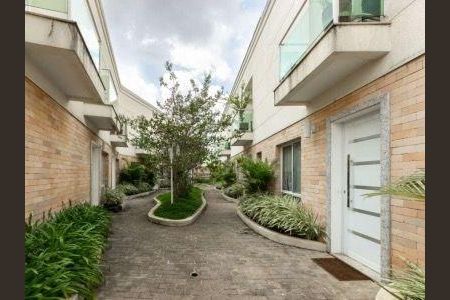 Casa à venda com 113m², 3 quartos e 3 vagas