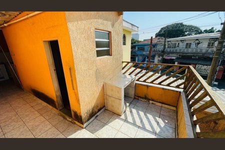 Casa à venda com 99m², 3 quartos e sem vaga