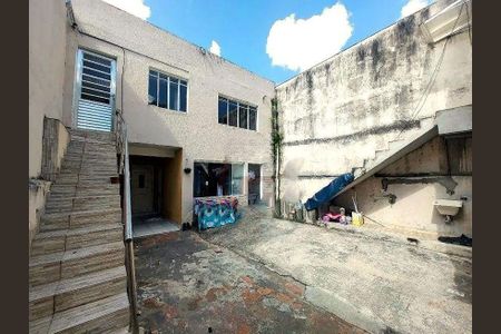Casa à venda com 4 quartos, 120m² em Rio Pequeno, São Paulo
