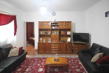 Casa à venda com 540m², 5 quartos e 4 vagasSala casa 02