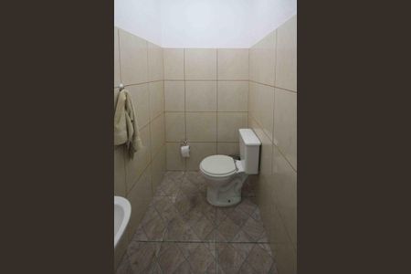 Casa à venda com 540m², 5 quartos e 4 vagasBanheiro da Garagem