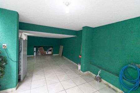 Casa à venda com 100m², 3 quartos e 2 vagasGaragem