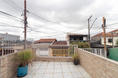 Casa à venda com 100m², 3 quartos e 2 vagasVaranda