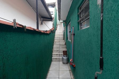 Casa à venda com 100m², 3 quartos e 2 vagasCorredor