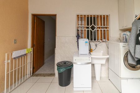 Casa à venda com 164m², 3 quartos e 4 vagasÁrea de Serviço