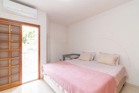 Casa à venda com 164m², 3 quartos e 4 vagasSuíte 01