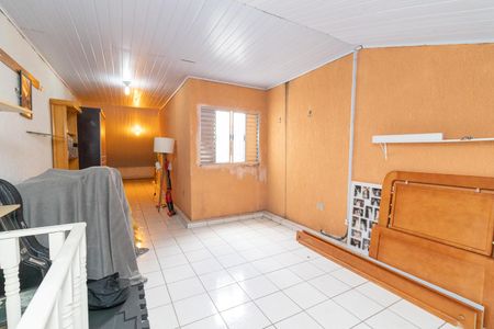 Casa à venda com 164m², 3 quartos e 4 vagasSótão