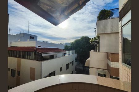 Apartamento à venda com 370m², 5 quartos e 3 vagasVaranda da Suíte 3 vista