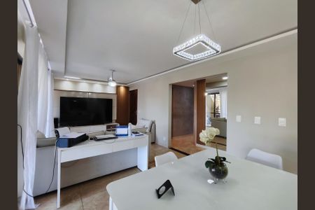 Apartamento à venda com 370m², 5 quartos e 3 vagasSala