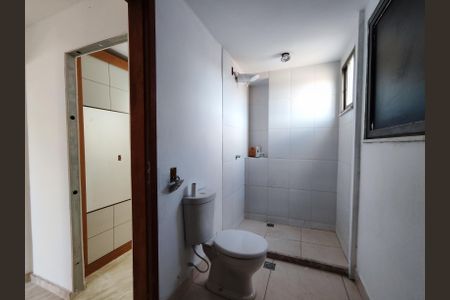 Apartamento à venda com 370m², 5 quartos e 3 vagasBanheiro da Suíte 1
