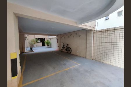 Apartamento à venda com 370m², 5 quartos e 3 vagasÁrea comum - Garagem