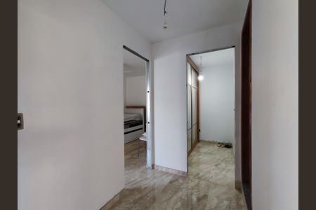 Apartamento à venda com 370m², 5 quartos e 3 vagasCloset da Suíte 1