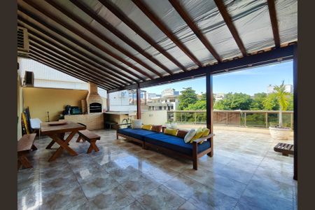 Apartamento à venda com 370m², 5 quartos e 3 vagasVaranda