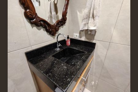 Apartamento à venda com 370m², 5 quartos e 3 vagasBanheiro da Suíte 3