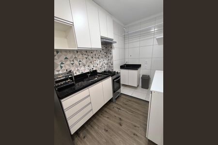 Apartamento para alugar com 36m², 2 quartos e sem vaga Apartamento para alugar com 36m², 2 quartos e sem vagaCozinha e Área de Serviço