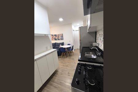 Apartamento para alugar com 36m², 2 quartos e sem vaga Apartamento para alugar com 36m², 2 quartos e sem vagaCozinha e Área de Serviço