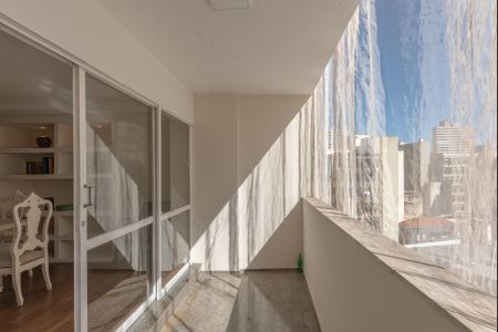 Apartamento à venda com 168m², 3 quartos e 1 vagaSacada da Sala