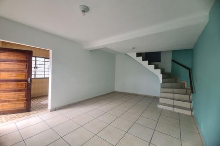 Sala de casa à venda com 4 quartos, 101m² em Vila California, São Paulo