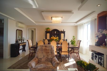 Apartamento à venda com 193m², 2 quartos e 4 vagasSala de Jantar