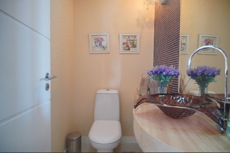 Apartamento à venda com 193m², 2 quartos e 4 vagasLavabo