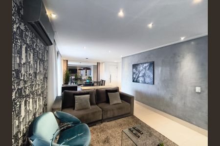 Apartamento à venda com 129m², 3 quartos e 2 vagas Apartamento à venda com 129m², 3 quartos e 2 vagasSala