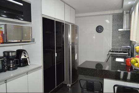 Apartamento à venda com 129m², 3 quartos e 2 vagasCozinha