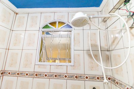 Casa à venda com 180m², 5 quartos e 2 vagas Casa à venda com 180m², 5 quartos e 2 vagasBanheiro - casa 2