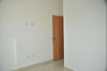 Apartamento à venda com 43m², 2 quartos e 1 vagaQuarto 2