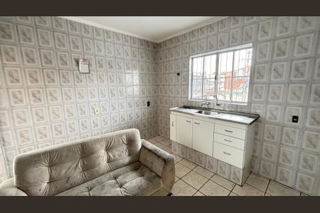 Casa à venda com 155m², 3 quartos e 2 vagas Casa à venda com 155m², 3 quartos e 2 vagasCozinha