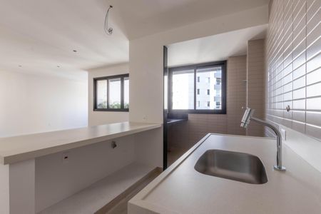 Apartamento à venda com 108m², 3 quartos e 2 vagas Apartamento à venda com 108m², 3 quartos e 2 vagasCozinha