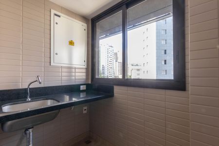 Apartamento à venda com 108m², 3 quartos e 2 vagas Apartamento à venda com 108m², 3 quartos e 2 vagasÁrea de Serviço