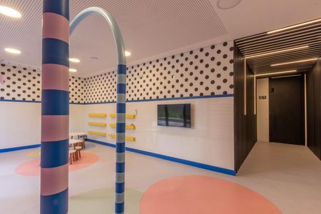 Apartamento à venda com 108m², 3 quartos e 2 vagas Apartamento à venda com 108m², 3 quartos e 2 vagasÁrea comum - Playground