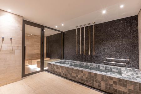 Apartamento à venda com 108m², 3 quartos e 2 vagas Apartamento à venda com 108m², 3 quartos e 2 vagasÁrea comum - Sauna