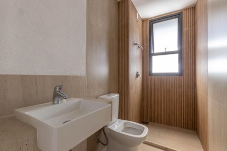 Apartamento à venda com 108m², 3 quartos e 2 vagas Apartamento à venda com 108m², 3 quartos e 2 vagasBanheiro da Suíte 1