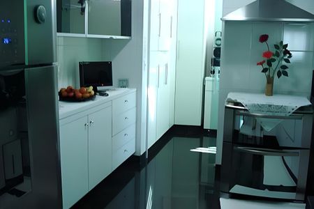 Casa à venda com 100m², 3 quartos e 5 vagas