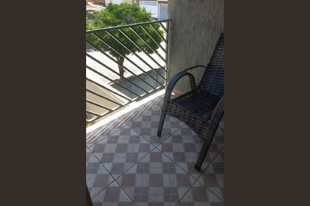 Casa à venda com 150m², 3 quartos e 4 vagas