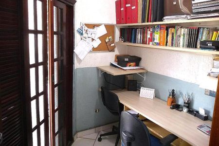 Casa à venda com 180m², 2 quartos e 3 vagas