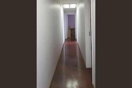 Casa à venda com 160m², 3 quartos e 4 vagas