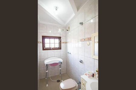 Casa à venda com 160m², 3 quartos e 4 vagas