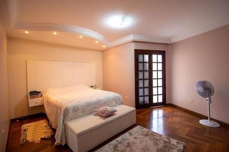 Casa à venda com 160m², 3 quartos e 4 vagas
