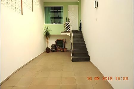 Casa à venda com 110m², 3 quartos e 2 vagas