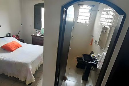 Casa à venda com 210m², 2 quartos e 1 vaga