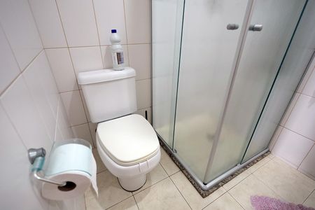 Apartamento à venda com 74m², 2 quartos e 1 vaga Apartamento à venda com 74m², 2 quartos e 1 vagaBanheiro Social