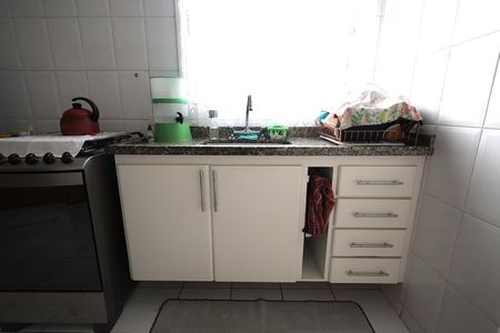 Apartamento à venda com 74m², 2 quartos e 1 vaga Apartamento à venda com 74m², 2 quartos e 1 vagaCozinha