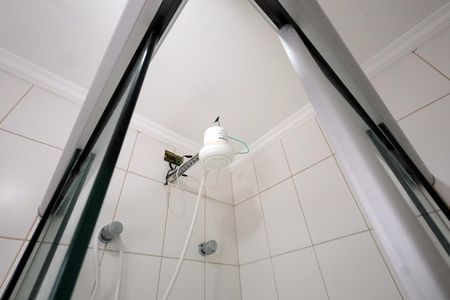 Apartamento à venda com 74m², 2 quartos e 1 vaga Apartamento à venda com 74m², 2 quartos e 1 vagaBanheiro da Suíte