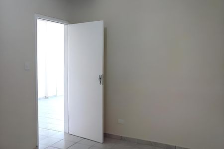 Casa à venda com 240m², 2 quartos e 1 vaga