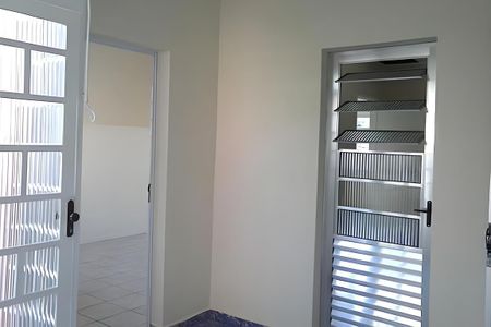 Casa à venda com 240m², 2 quartos e 1 vaga