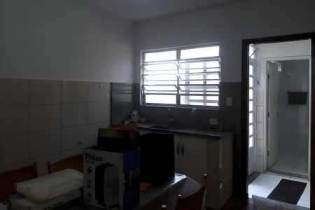 Casa à venda com 240m², 2 quartos e 1 vaga