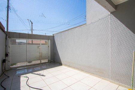 Casa à venda com 72m², 2 quartos e 3 vagas Casa à venda com 72m², 2 quartos e 3 vagasGaragem