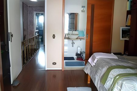 Casa à venda com 161m², 3 quartos e 3 vagas